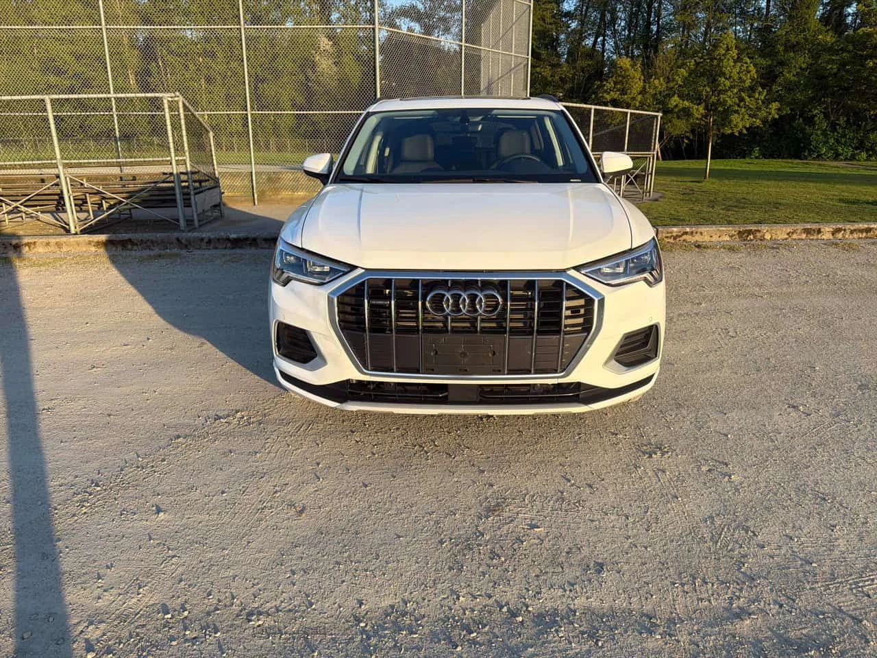 Audi Q3 * 40TFSI * CARFAX * ПАНОРАМА * KEYLESS * ПОДГРЕВИ, снимка 6 - Автомобили и джипове - 54322837