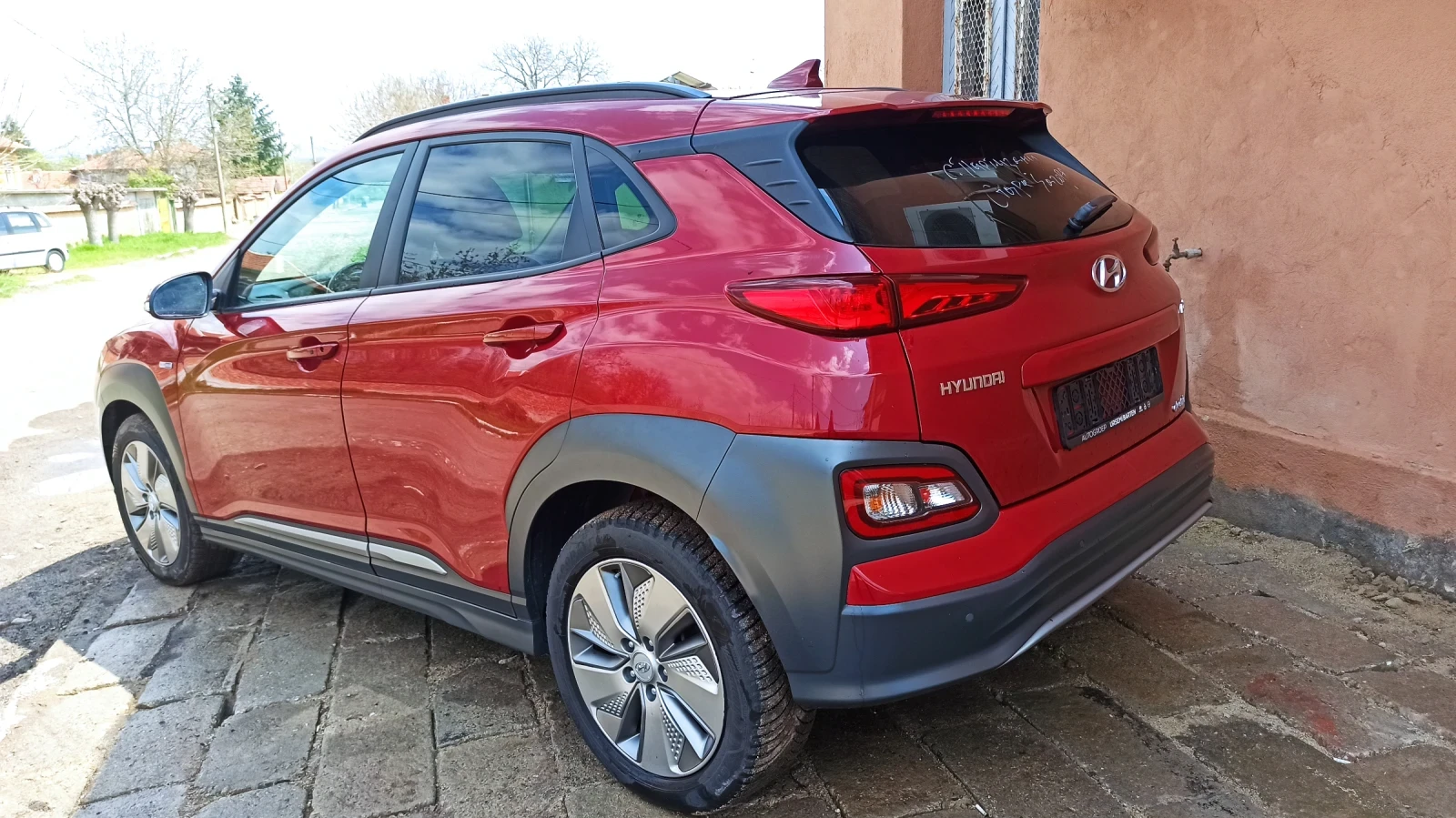 Hyundai Kona 64квч, BLUELINK, снимка 2 - Автомобили и джипове - 54394362