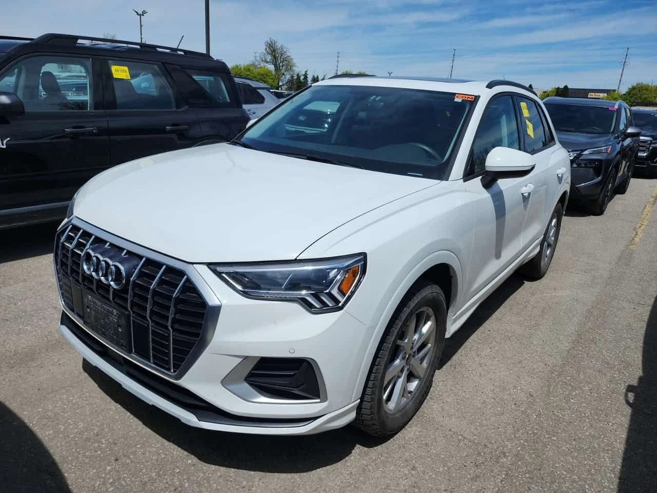 Audi Q3 PANORAMA| 2 КЛЮЧА| 2 ЧИФТА ГУМИ| 