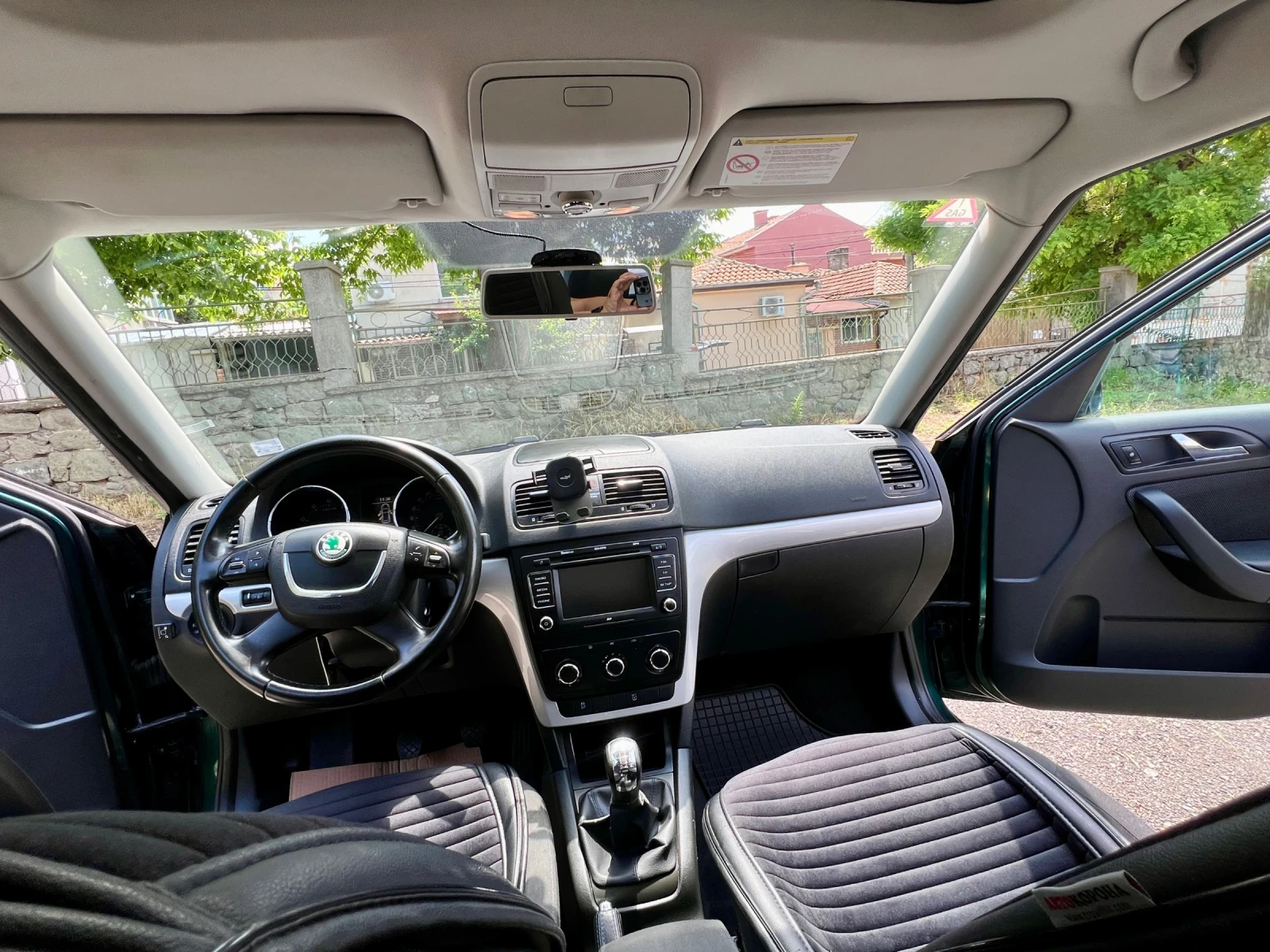 Skoda Yeti 1.2 tsi, снимка 6 - Автомобили и джипове - 54766270
