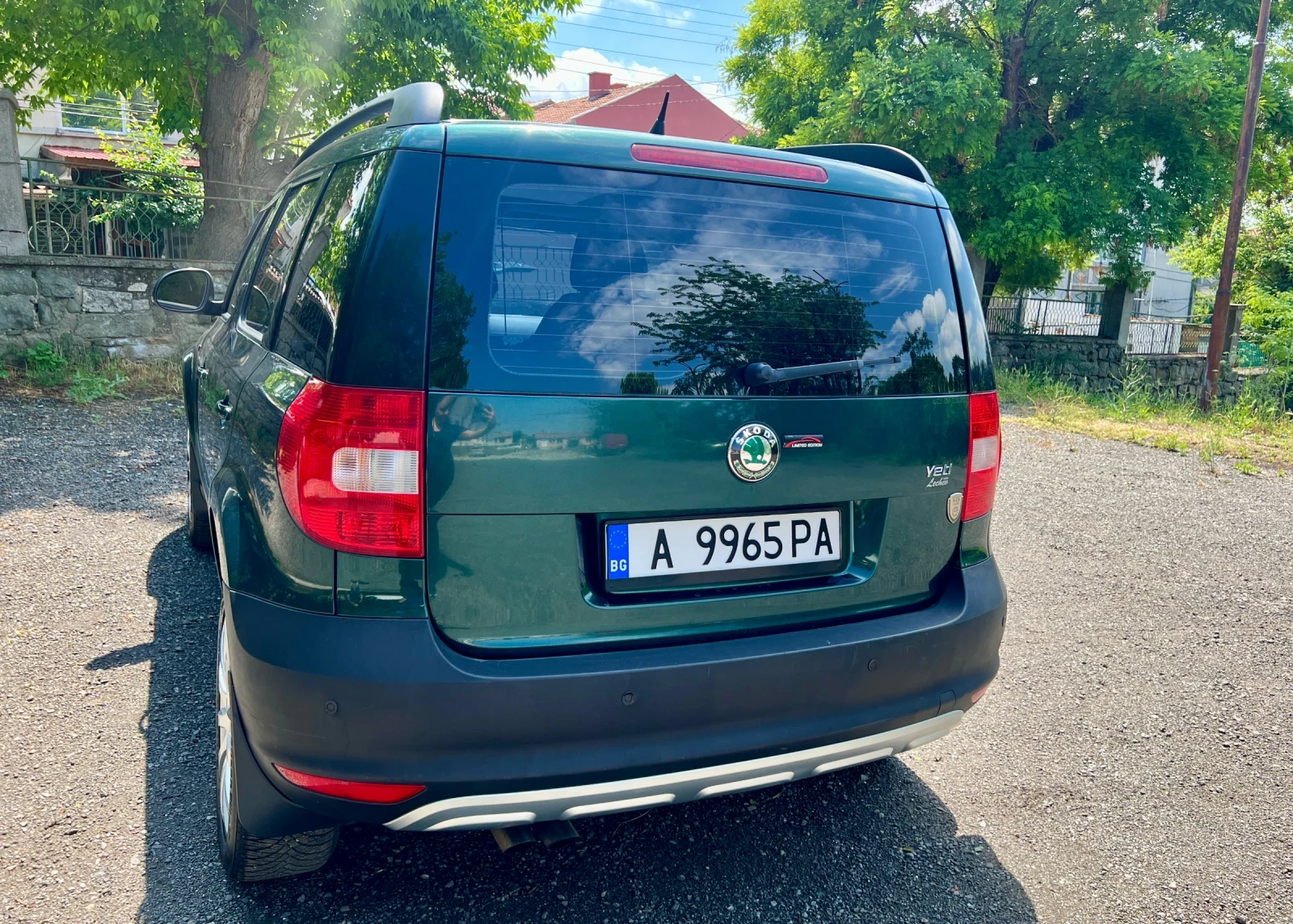 Skoda Yeti 1.2 tsi, снимка 4 - Автомобили и джипове - 54766270