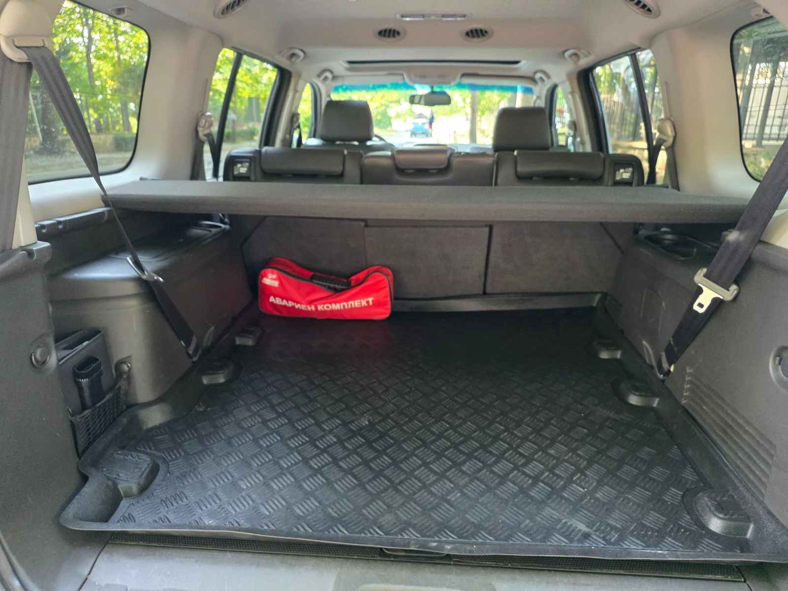 Nissan Pathfinder LUXURY EDITION, снимка 13 - Автомобили и джипове - 55080670