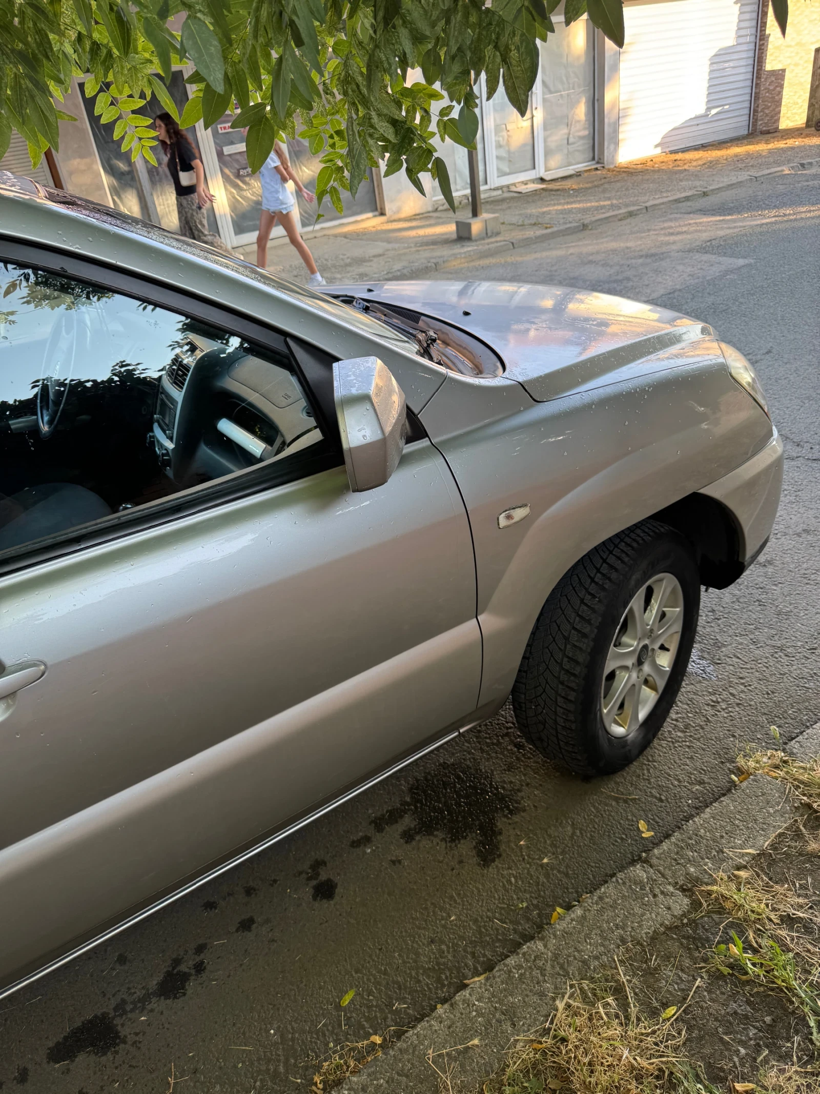 Kia Sportage, снимка 4 - Автомобили и джипове - 55228809