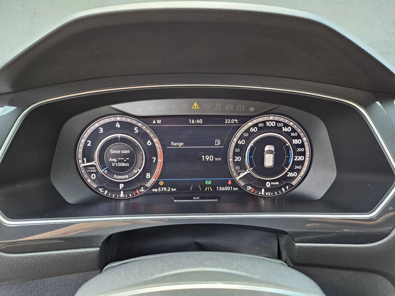 VW Tiguan 2.0 TSI 4MOTION DSG, снимка 12 - Автомобили и джипове - 55233899