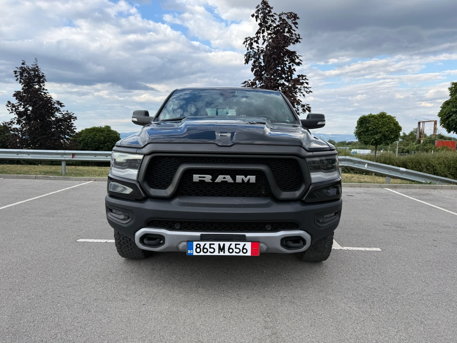 Dodge RAM 1500 5.7 , снимка 2 - Автомобили и джипове - 55403907