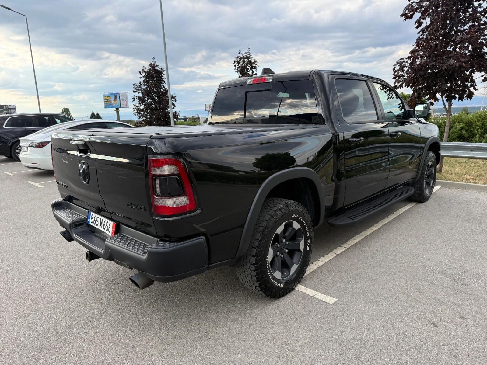 Dodge RAM 1500 5.7 , снимка 5 - Автомобили и джипове - 55403907
