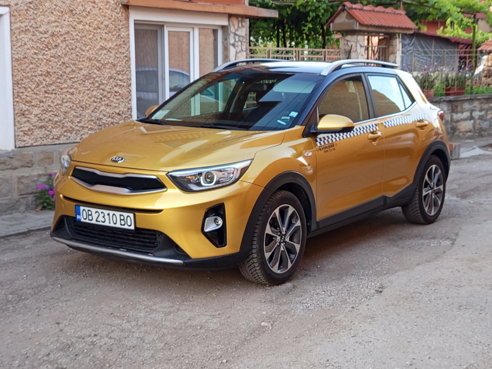 Kia Stonic 1.4/100кс. За ТАКСИ, снимка 4 - Автомобили и джипове - 55839332
