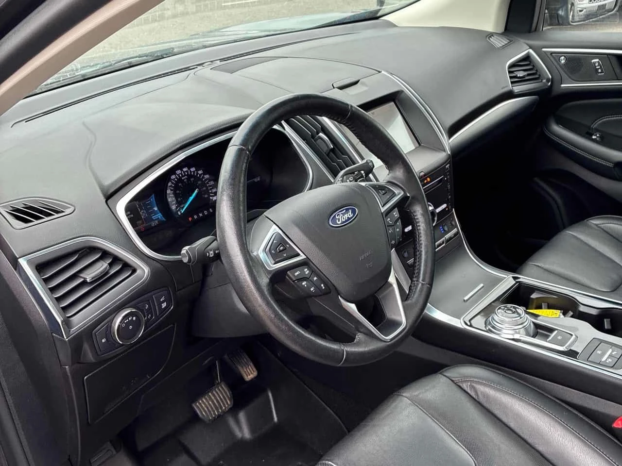 Ford Edge TITANIUM| ОБДУХ| 360| АВТОКРЕДИТ| , снимка 5 - Автомобили и джипове - 56267413