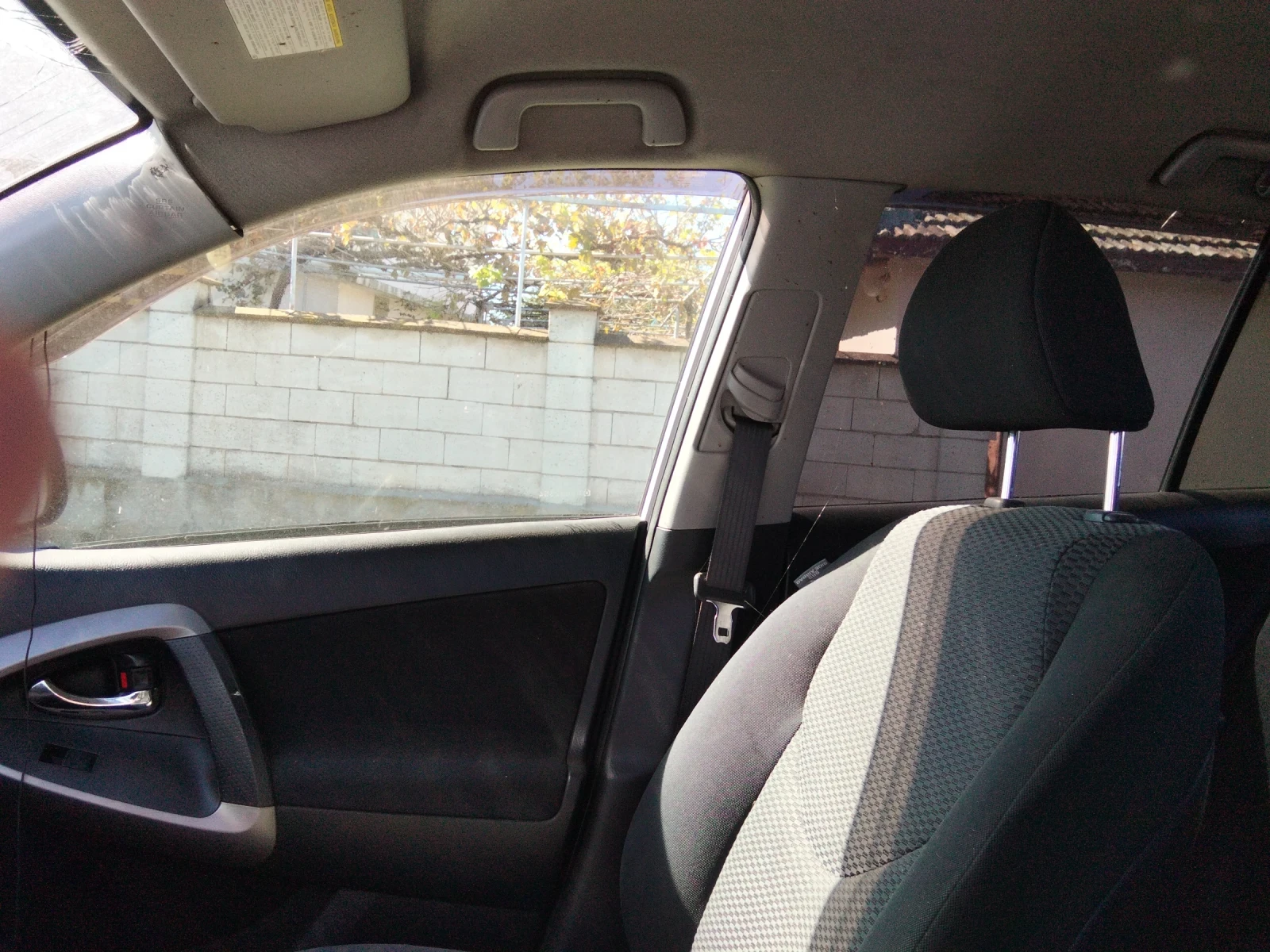 Toyota Rav4, снимка 11 - Автомобили и джипове - 56422014