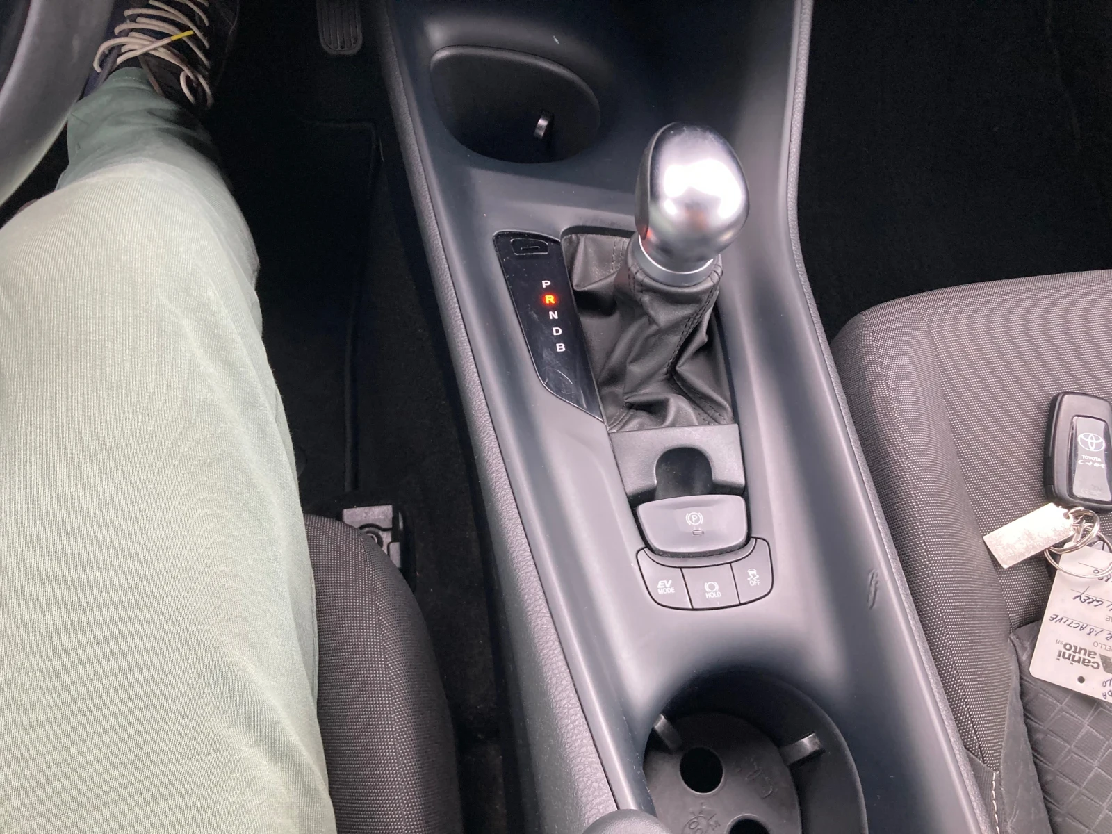 Toyota C-HR 1.8 Hibrid 172000 Original | Mobile.bg � ����������� 12