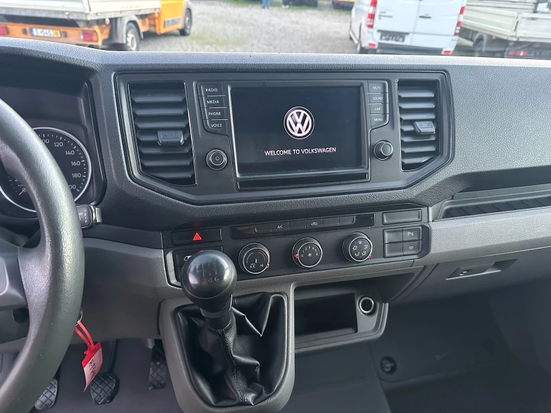 VW Crafter klimatronik/navi/full, снимка 5 - Бусове и автобуси - 52752281