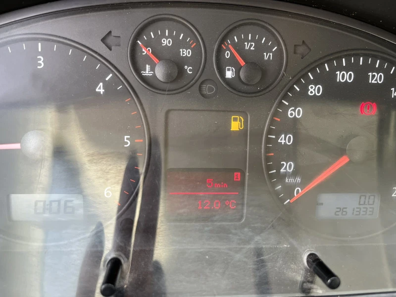 VW Transporter 1.9TDI102ксКЛИМА, LONG, снимка 8 - Бусове и автобуси - 52971770