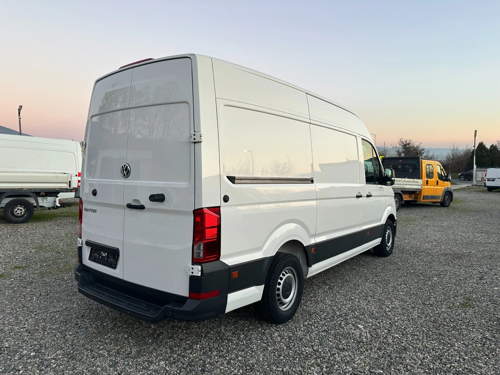 VW Crafter klimatronik/navi/full - изображение 3