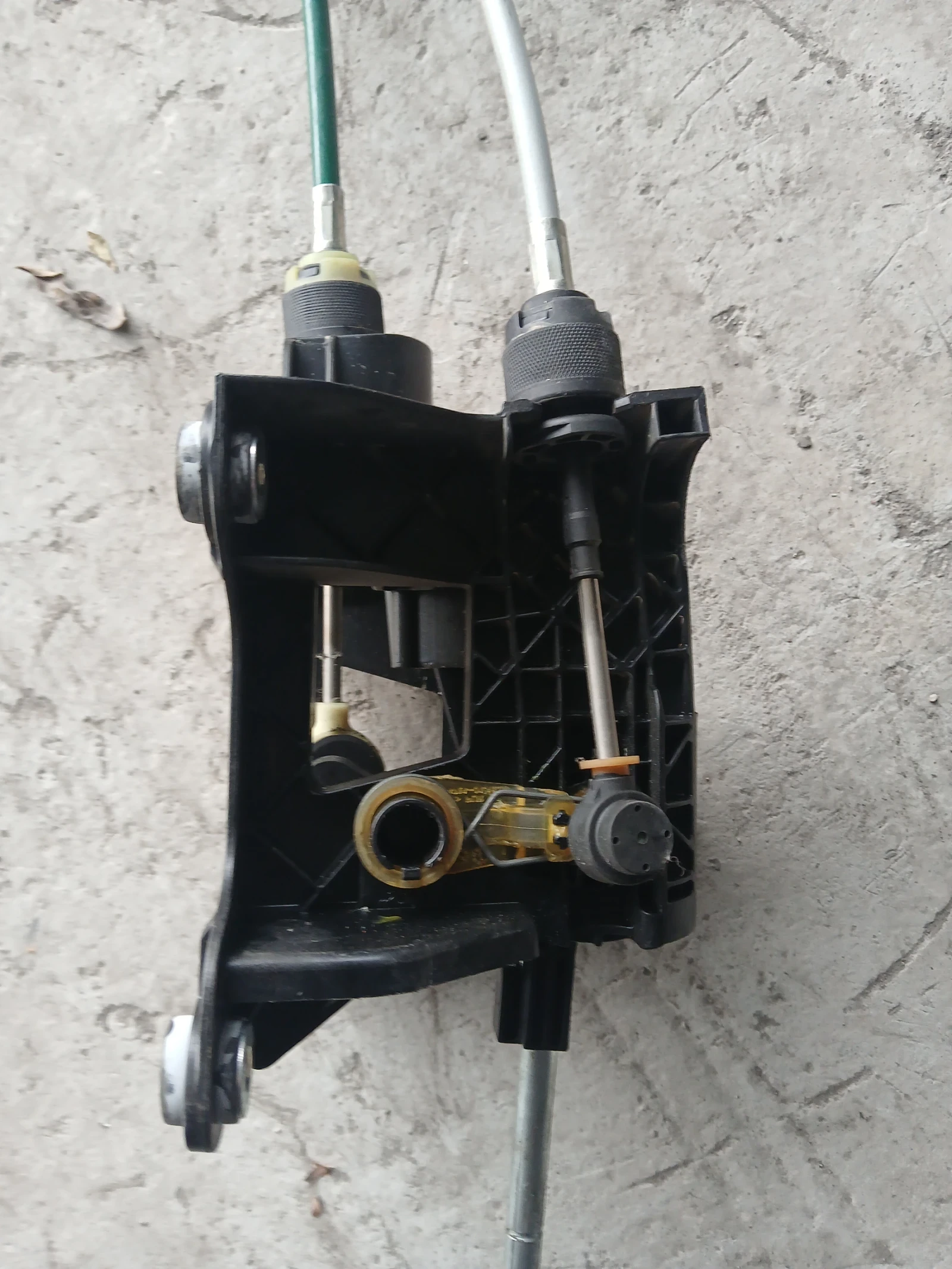 AV4R-7C453-NB ��������� ���� � ���� Ford Kuga 2.0 ����� 2010�  | Mobile.bg � ����������� 3