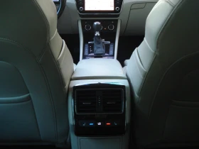 Skoda Superb L&K, АМБИЕНТ, КАМЕРА, ПОДГРЕВ, ДИСТРОНИК, снимка 16