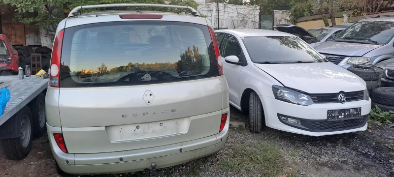 Renault Espace 2.2 110kw, снимка 3 - Автомобили и джипове - 47388137