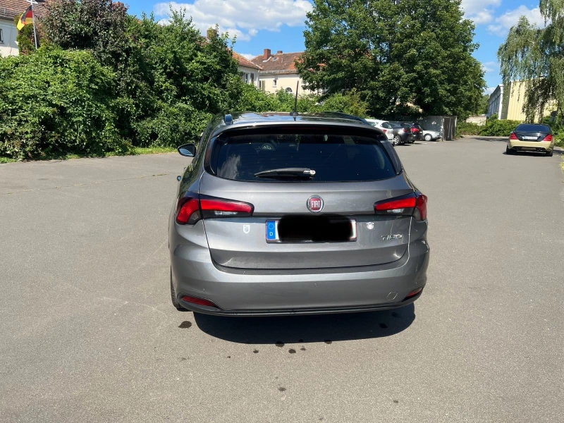 Fiat Tipo 1.6 Mjet, снимка 13 - Автомобили и джипове - 47442736