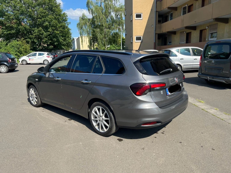 Fiat Tipo 1.6 Mjet, снимка 5 - Автомобили и джипове - 47442736