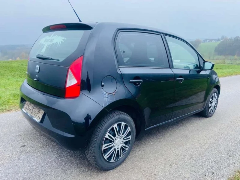 Seat Mii 1.0 к 60к.с Navi, снимка 5 - Автомобили и джипове - 48248555