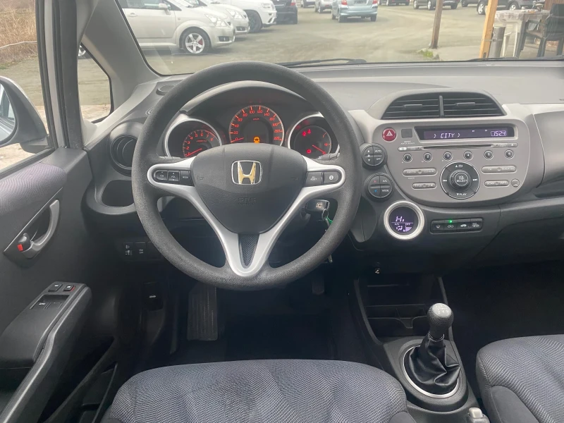 Honda Jazz 1.4, снимка 9 - Автомобили и джипове - 49406576