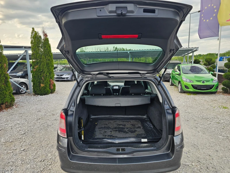 Opel Astra 1.9 CDTI 101кс ! ! КЛИМАТРОНИК ! ! НАВИГАЦИЯ, снимка 16 - Автомобили и джипове - 50384756