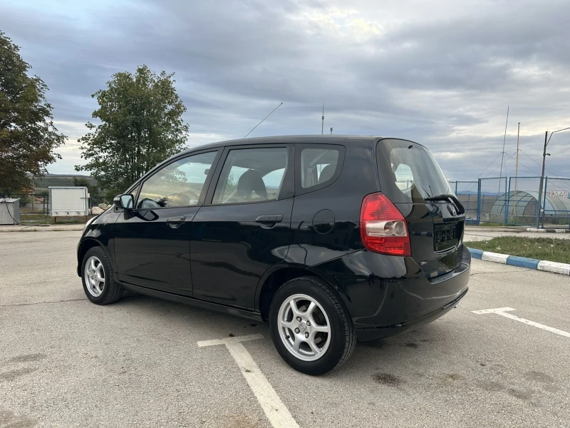 Honda Jazz 1.4 Бензин, снимка 6 - Автомобили и джипове - 51883291