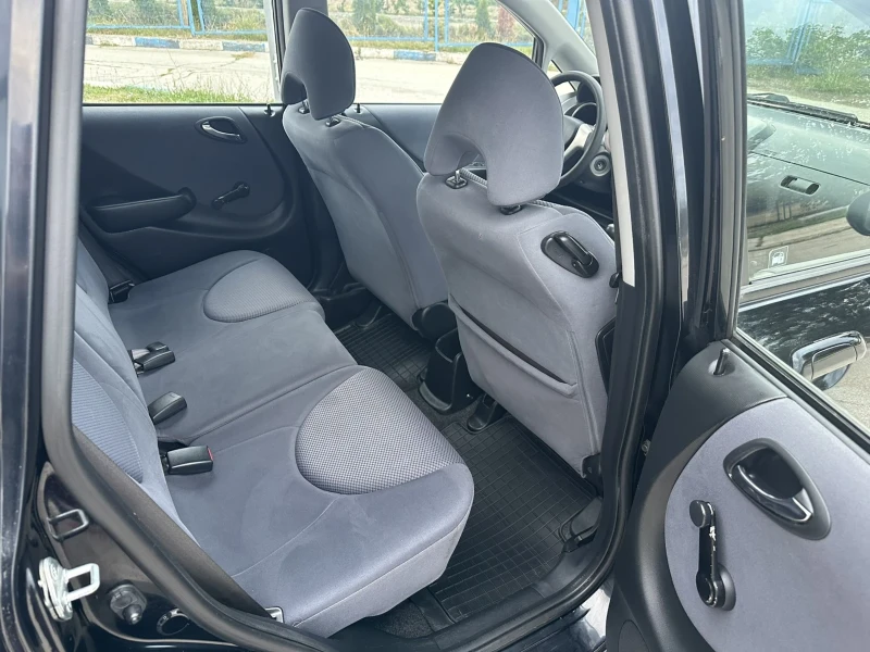 Honda Jazz 1.4 Бензин, снимка 12 - Автомобили и джипове - 51883291