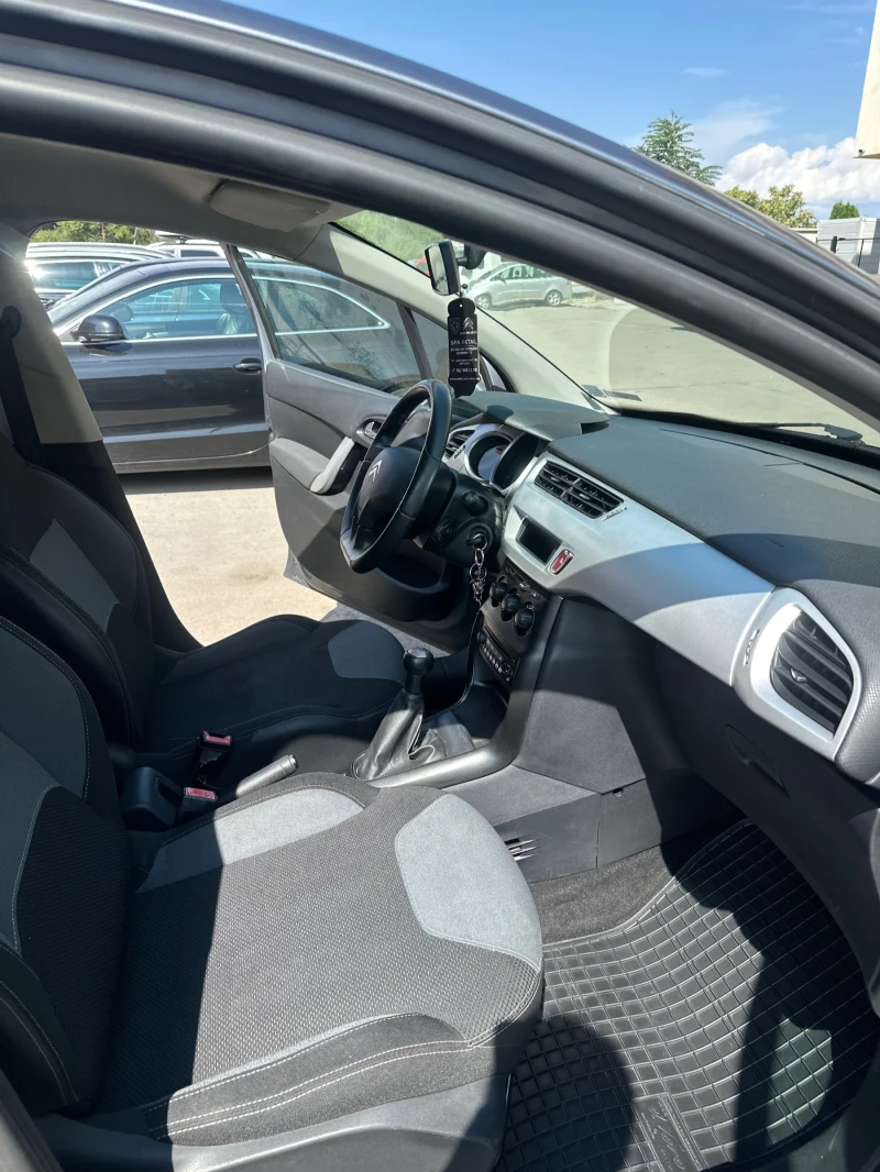 Citroen C3, снимка 9 - Автомобили и джипове - 52455559