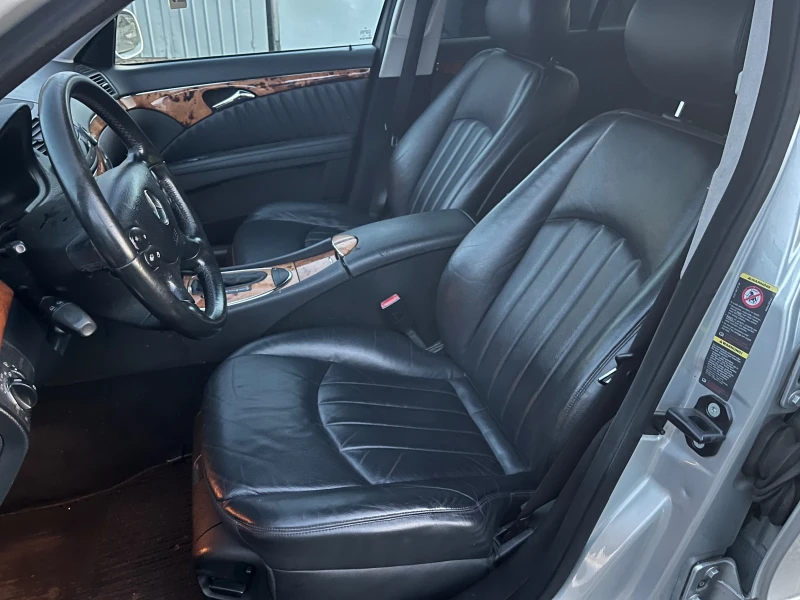 Mercedes-Benz E 220 CDI Facelift, снимка 8 - Автомобили и джипове - 52483949