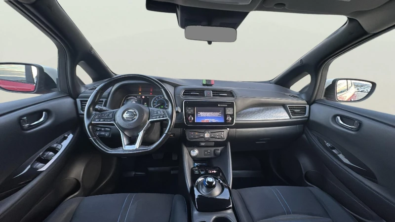 Nissan Leaf  40 KWh, снимка 10 - Автомобили и джипове - 52700307