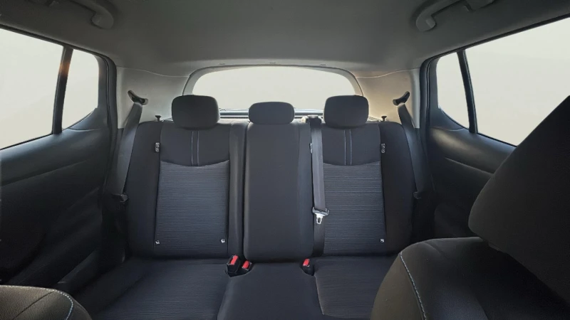 Nissan Leaf  40 KWh, снимка 16 - Автомобили и джипове - 52700307