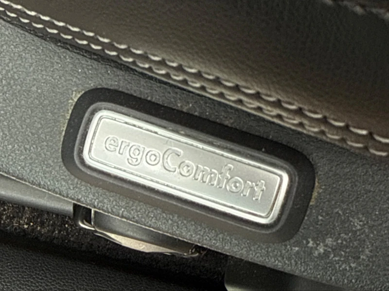 VW Passat, снимка 13 - Автомобили и джипове - 52747325