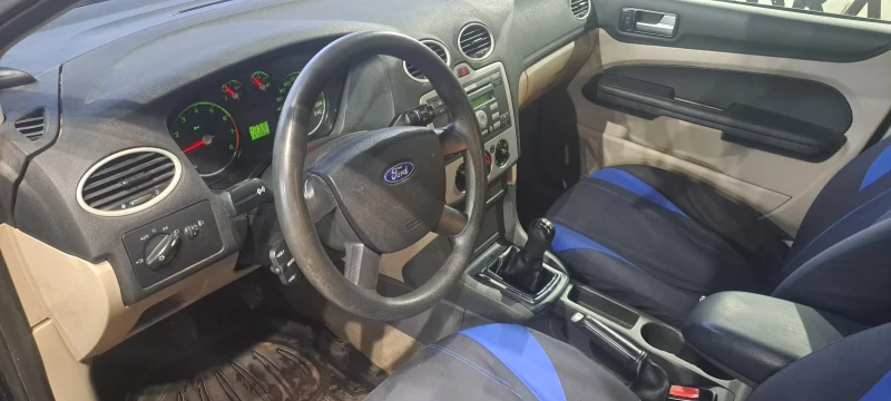 Ford Focus 1.6/Газ/ЕКО3/Клима, снимка 5 - Автомобили и джипове - 53321912