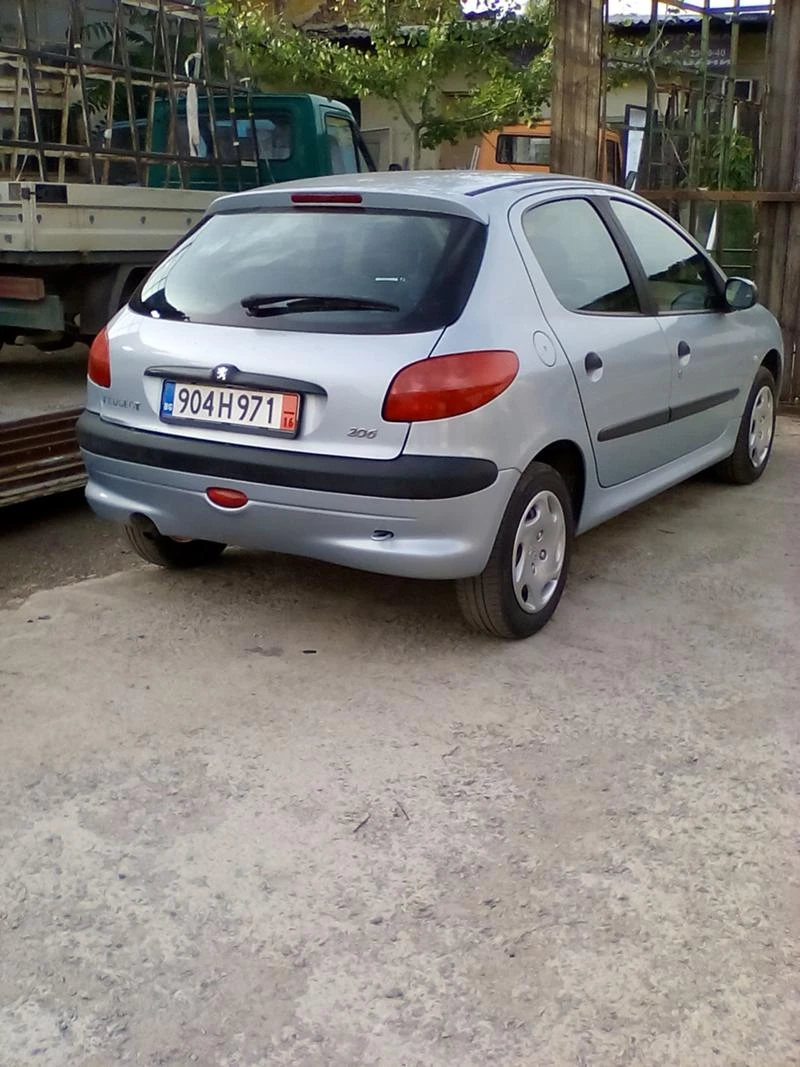 Peugeot 206 1.4HDI - изображение 4