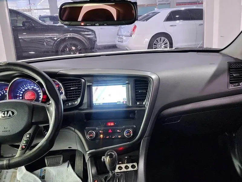 Kia K5 2.0 LPG, снимка 11 - Автомобили и джипове - 55927371