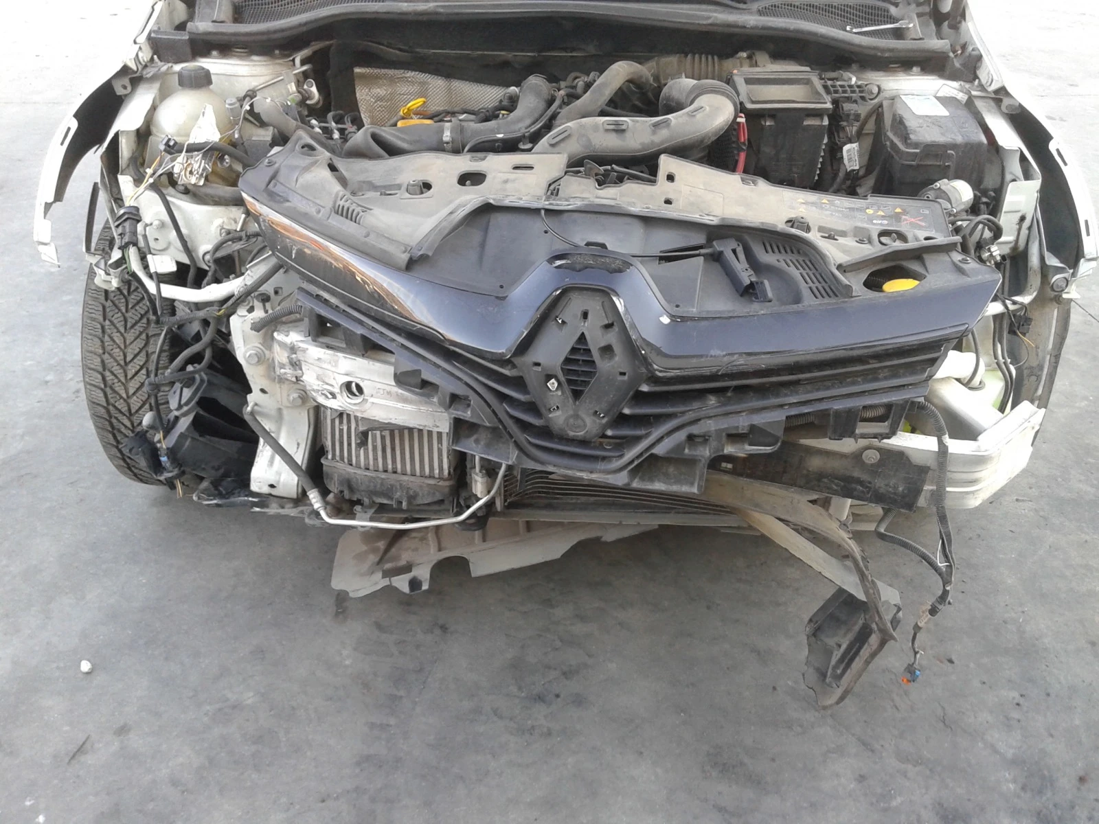 Renault Clio 1.0i | Mobile.bg — изображение 16