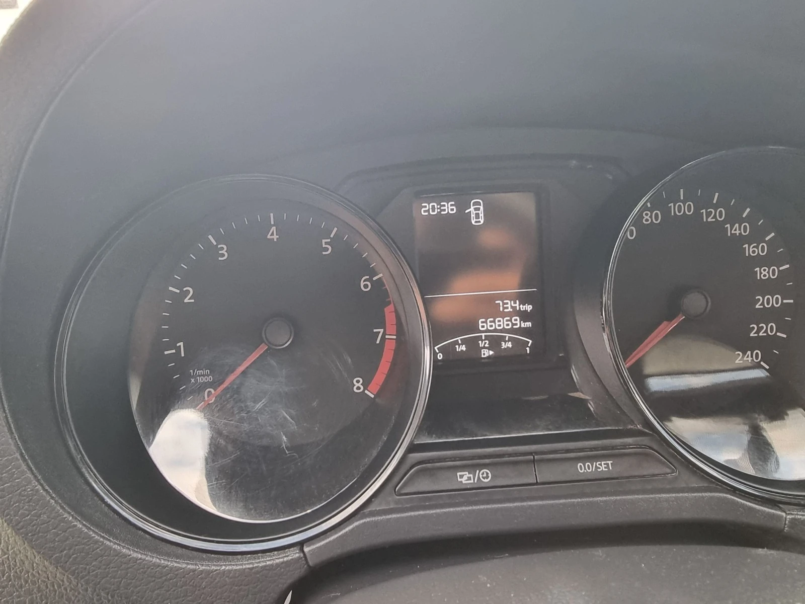 VW Polo 1.0MPI Euro6 | Mobile.bg — изображение 11