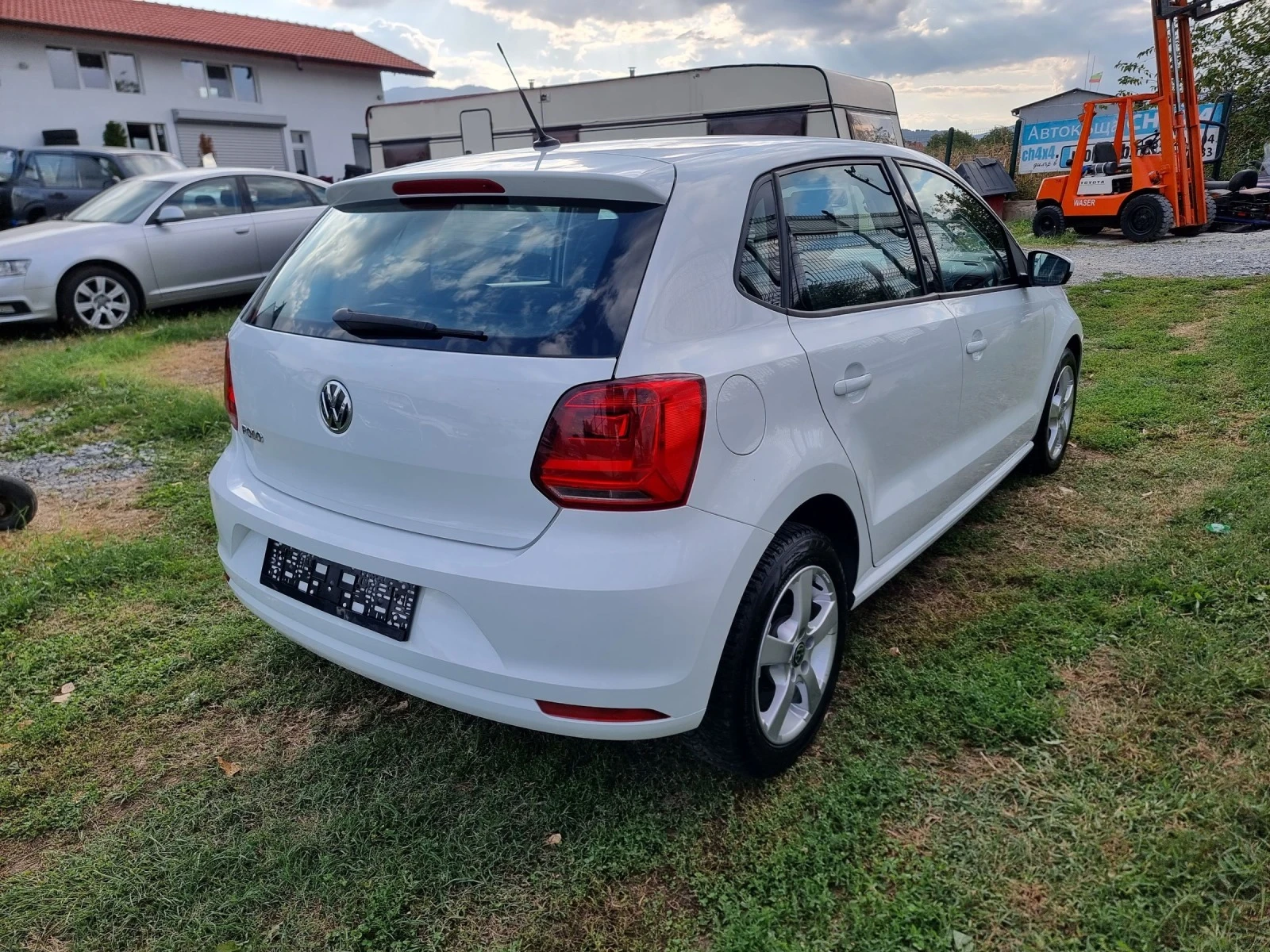 VW Polo 1.0MPI Euro6 - изображение 4