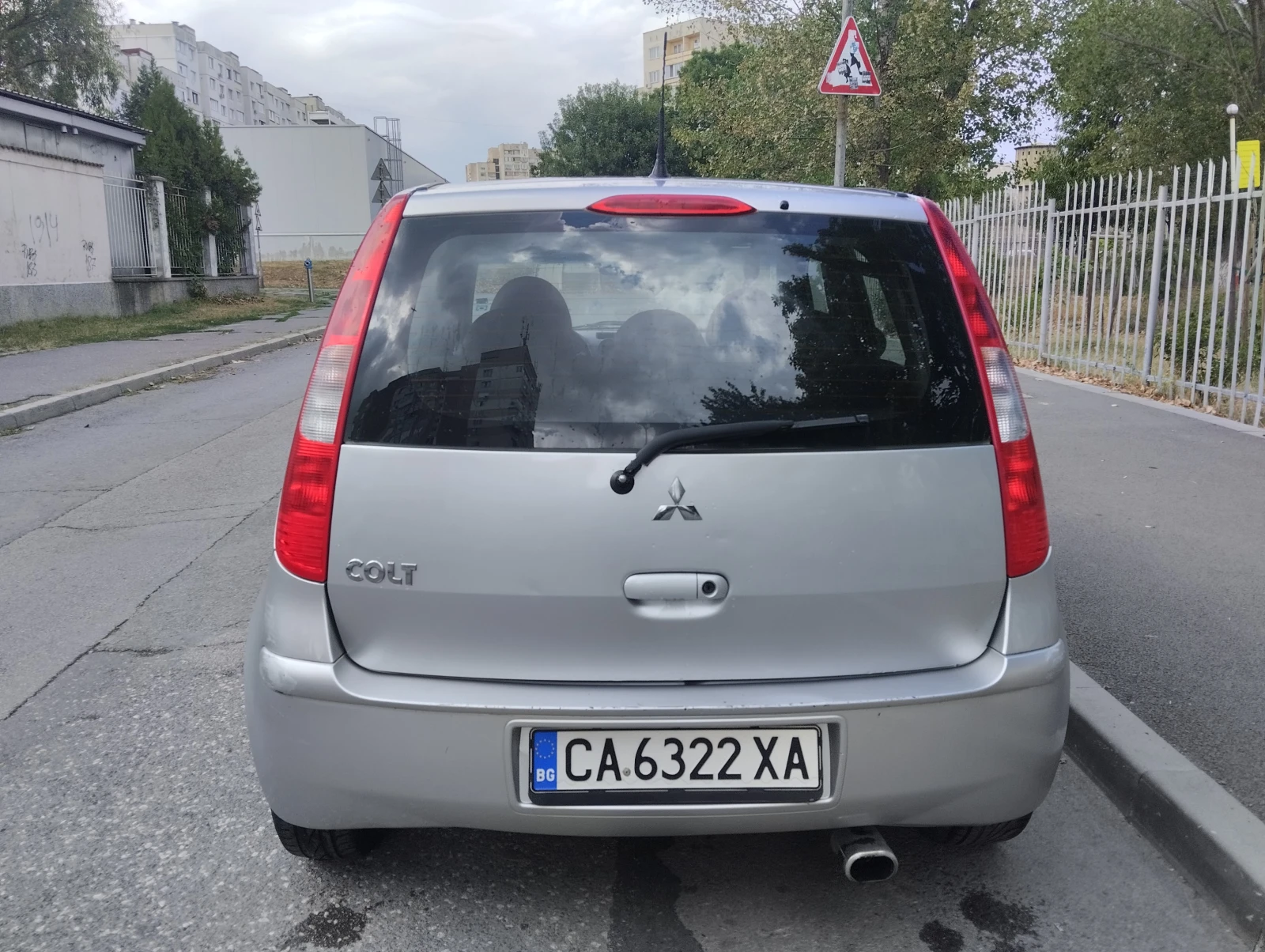 Mitsubishi Colt 1.3 - изображение 7