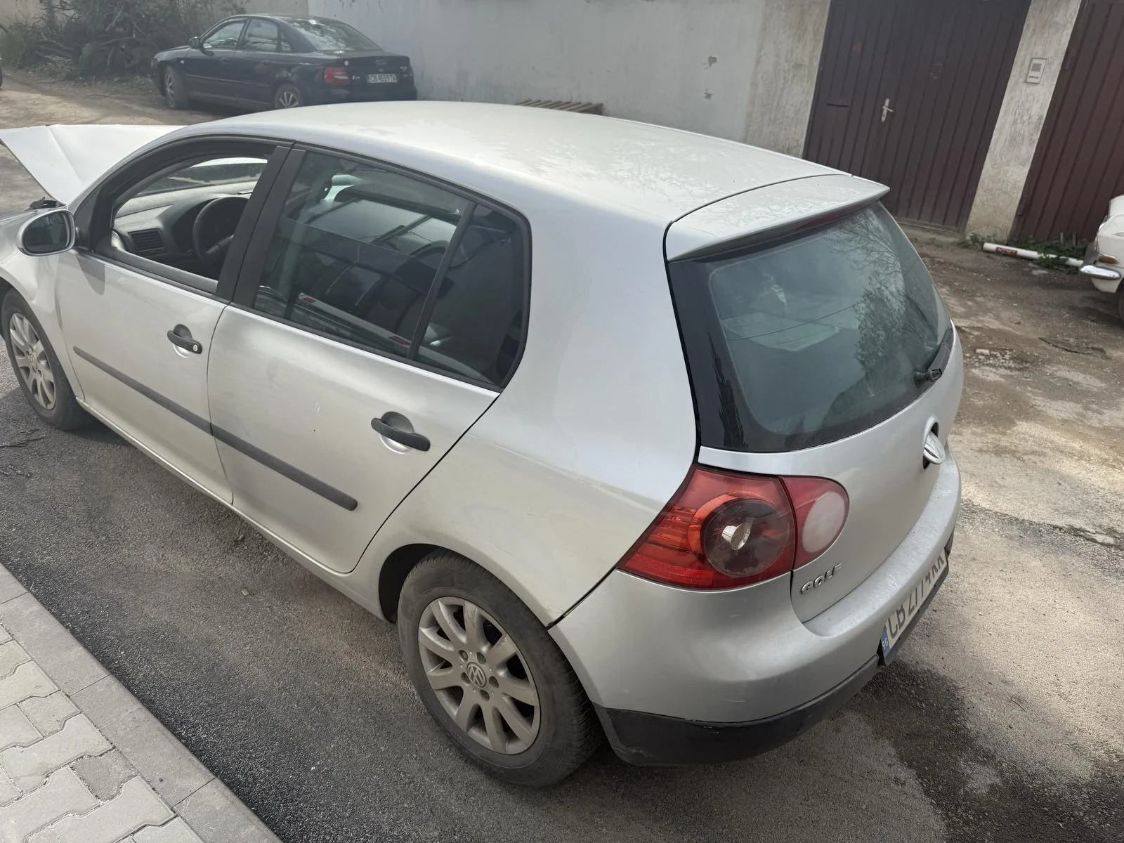 VW Golf Пали и работи БРАКУВАН ЦЯЛ ЗА ЧАСТИ - изображение 3