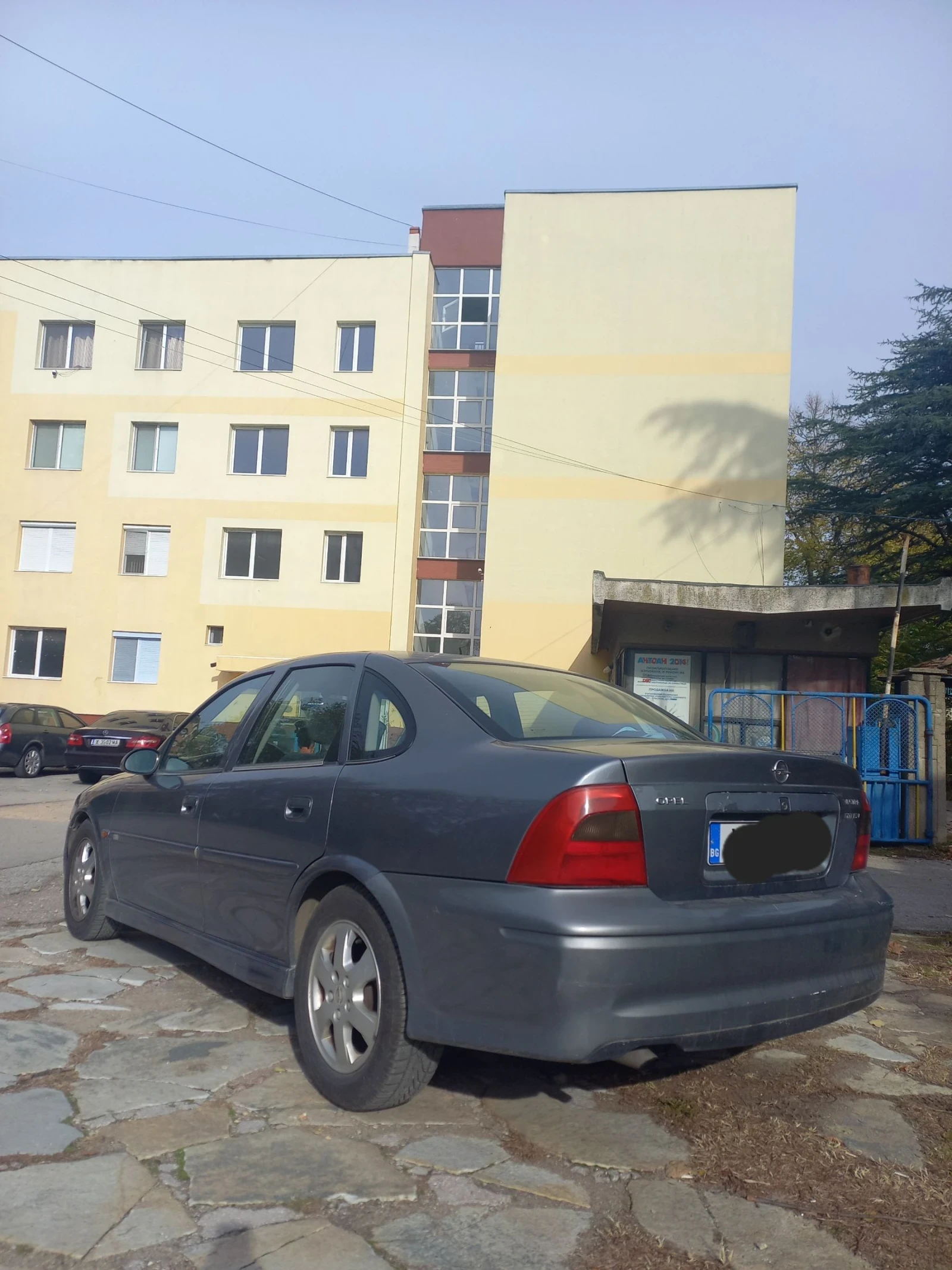 Opel Vectra Седан - изображение 4