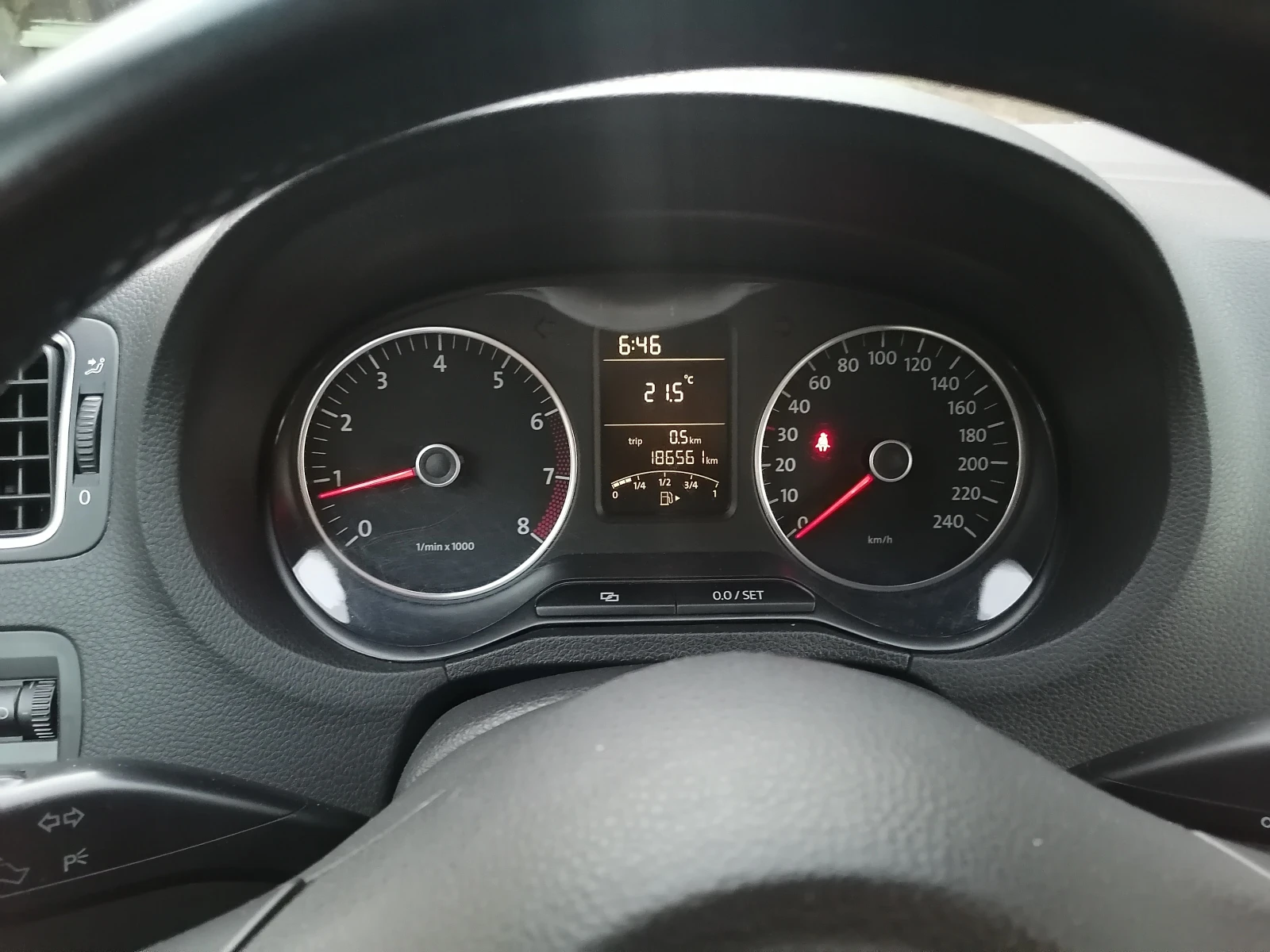 VW Polo 1.4 16 BI-FUEL | Mobile.bg — изображение 14