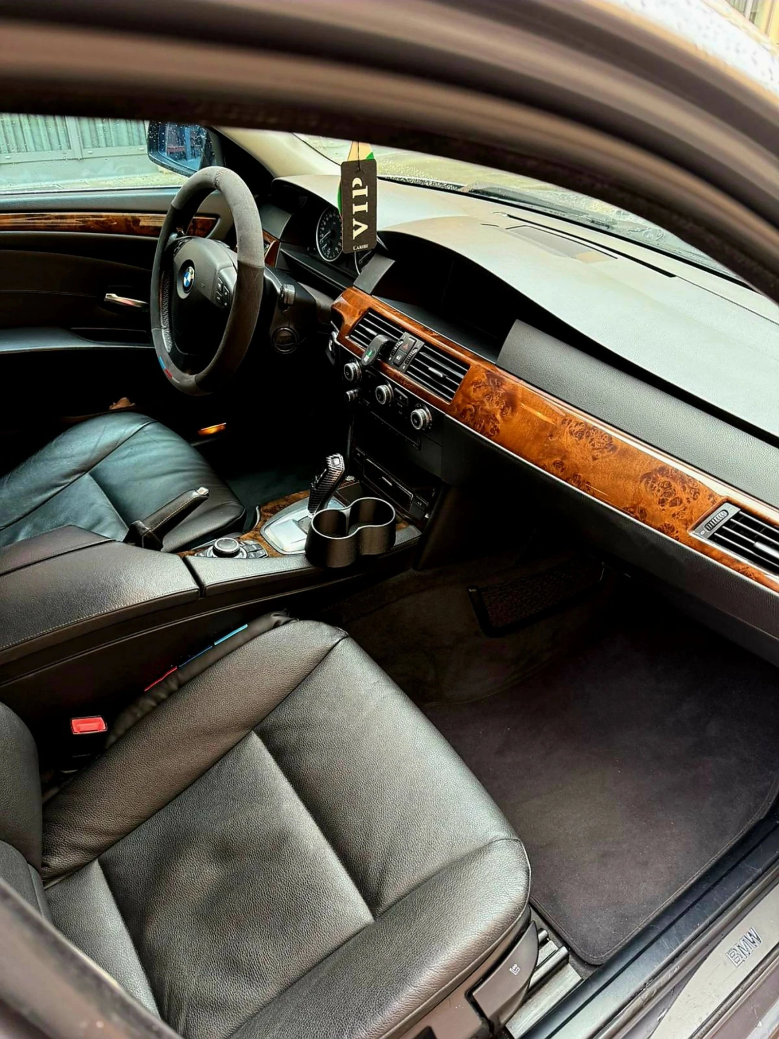 BMW 520  - изображение 9