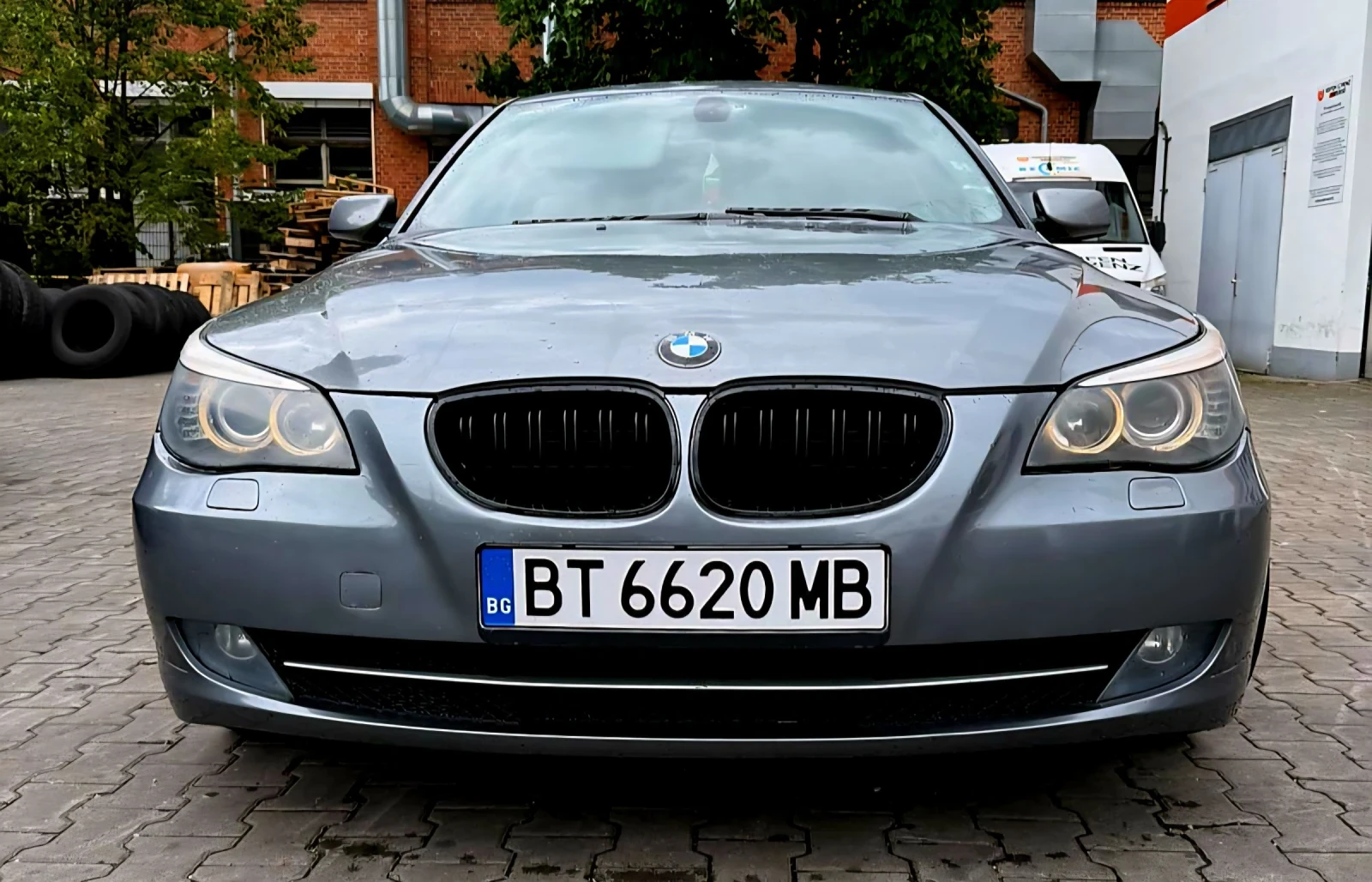 BMW 520  - изображение 5