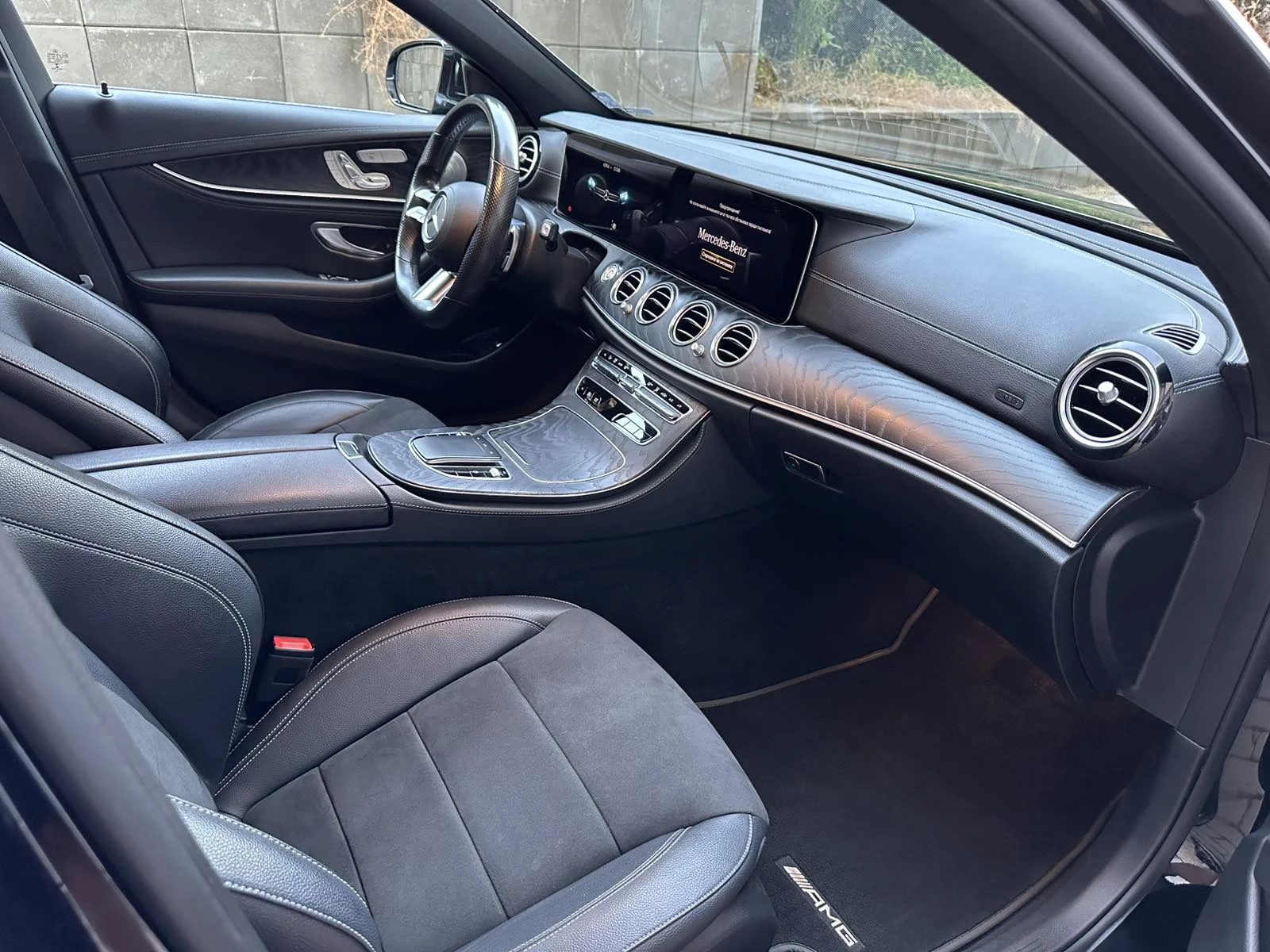 Mercedes-Benz E 220 400d AMG Line 4Matic Distronic FULL - изображение 10