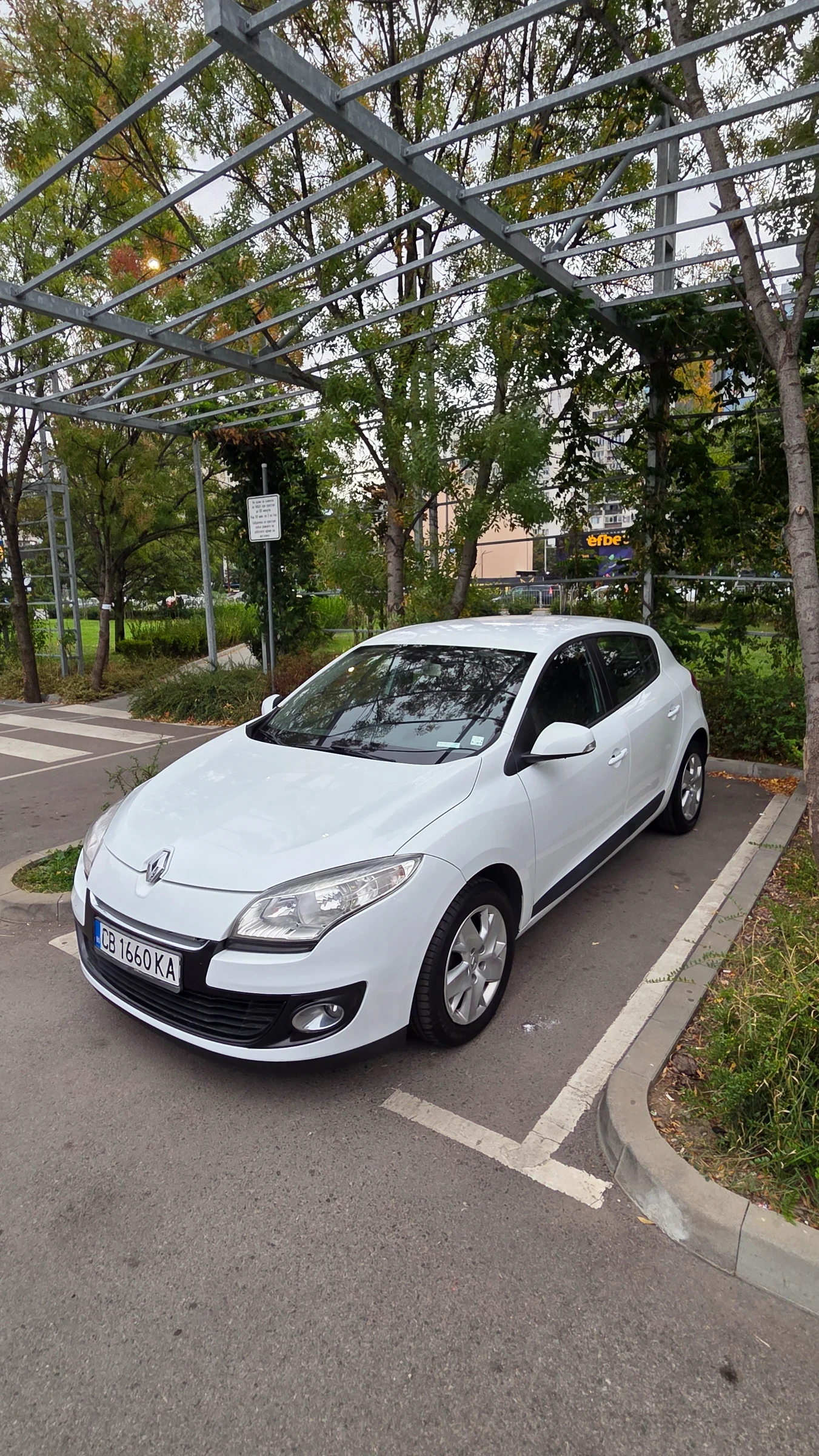 Renault Megane 1.5 DCI - изображение 2