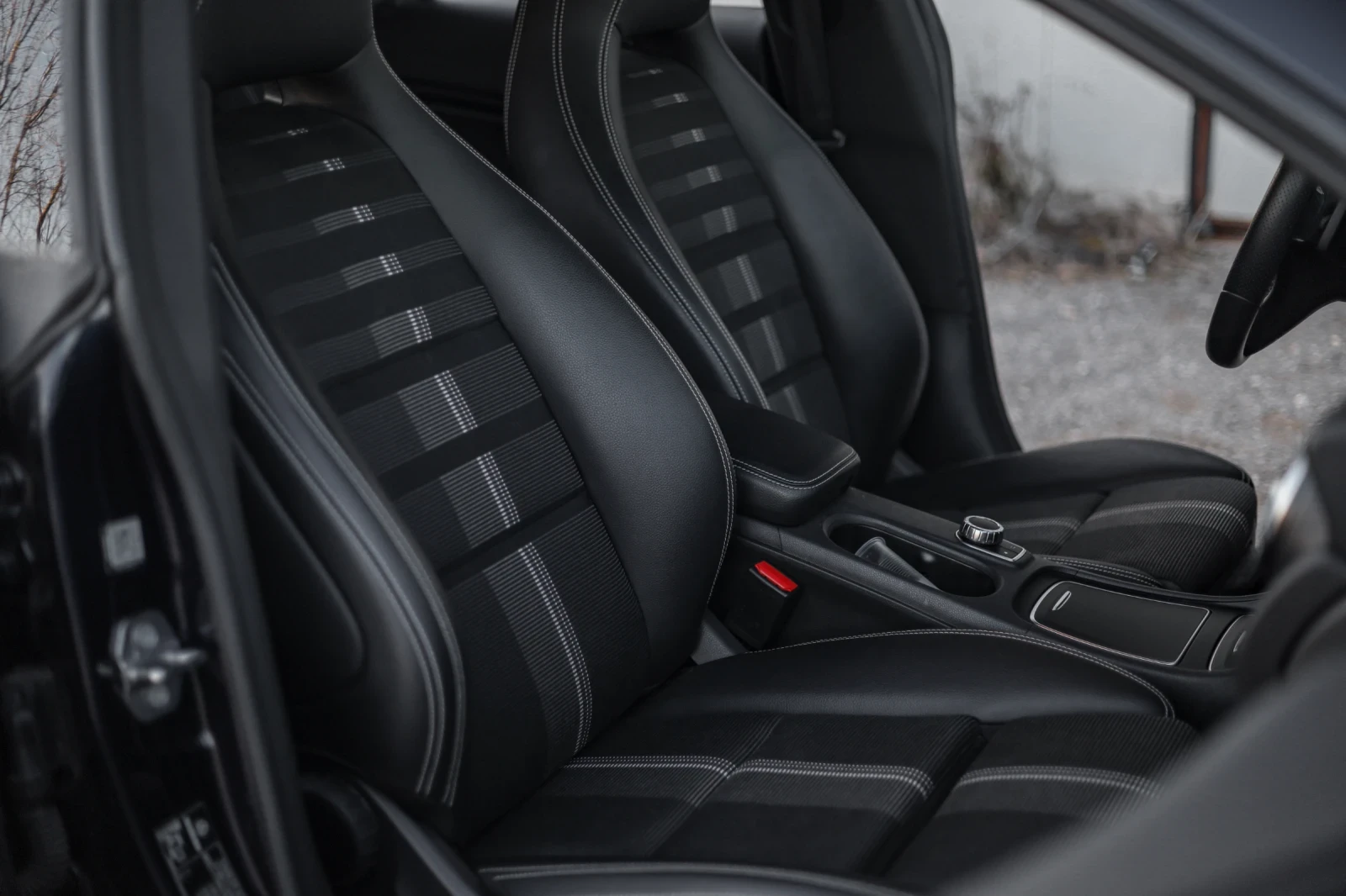 Mercedes-Benz CLA 200 CLA 200 SHOOTING BRAKE  NIGHT STAR 7G, снимка 11 - Автомобили и джипове - 53804138