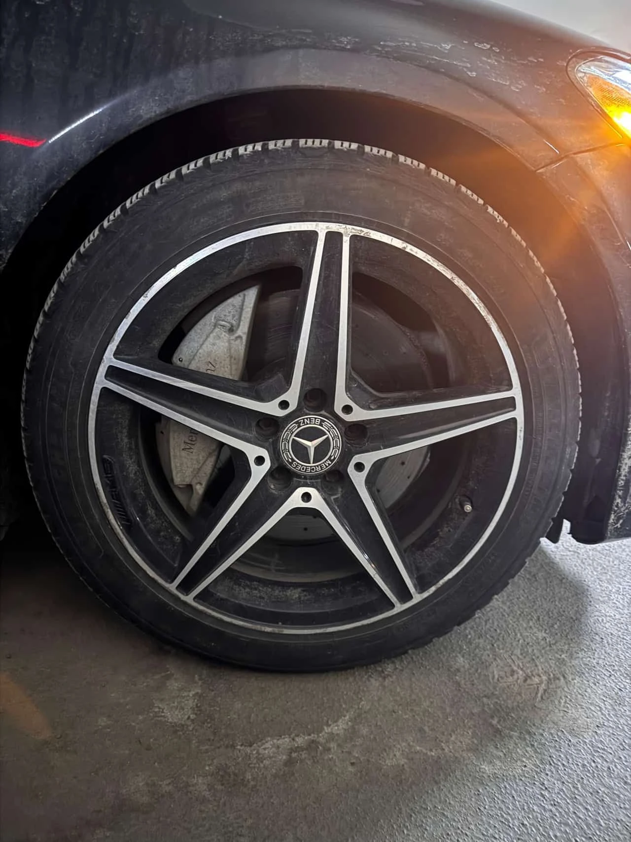 Mercedes-Benz C 300 NIGHT ПАКЕТ | ПАНО | KEYLESS | AMG LINE, снимка 7 - Автомобили и джипове - 53954742