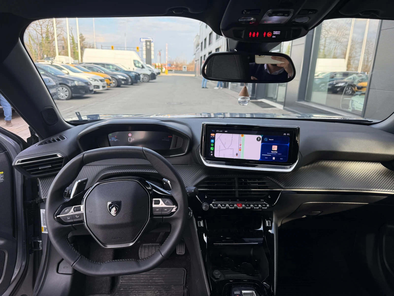 Peugeot 2008, снимка 8 - Автомобили и джипове - 53977862