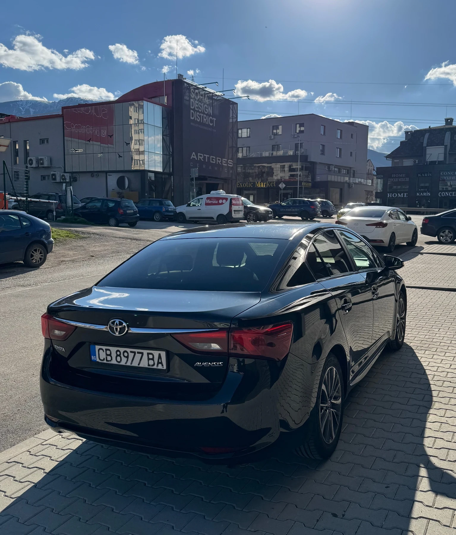 Toyota Avensis 1.8 FACE SEDAN AUTOMATIC, снимка 4 - Автомобили и джипове - 54099791